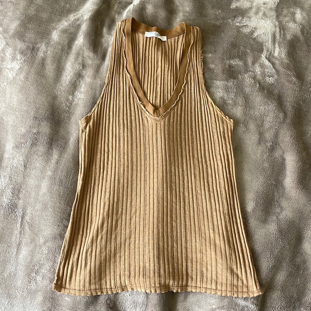 Project social T size m